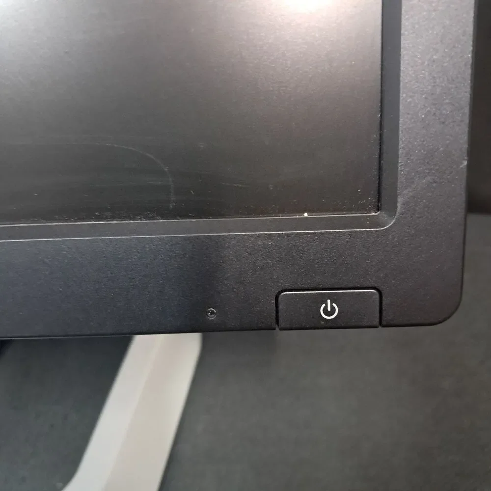 HP L2045w 20